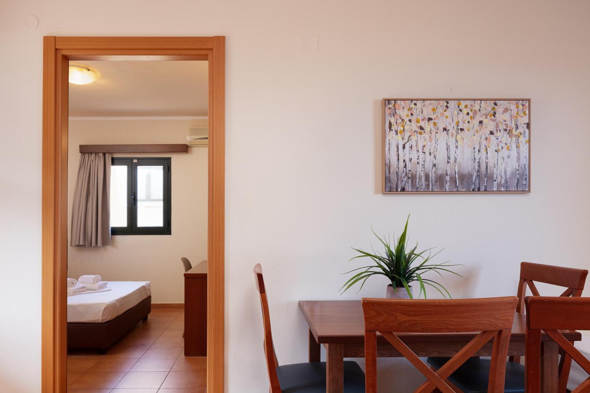 Dia Apartments Hersonissos  Exterior photo