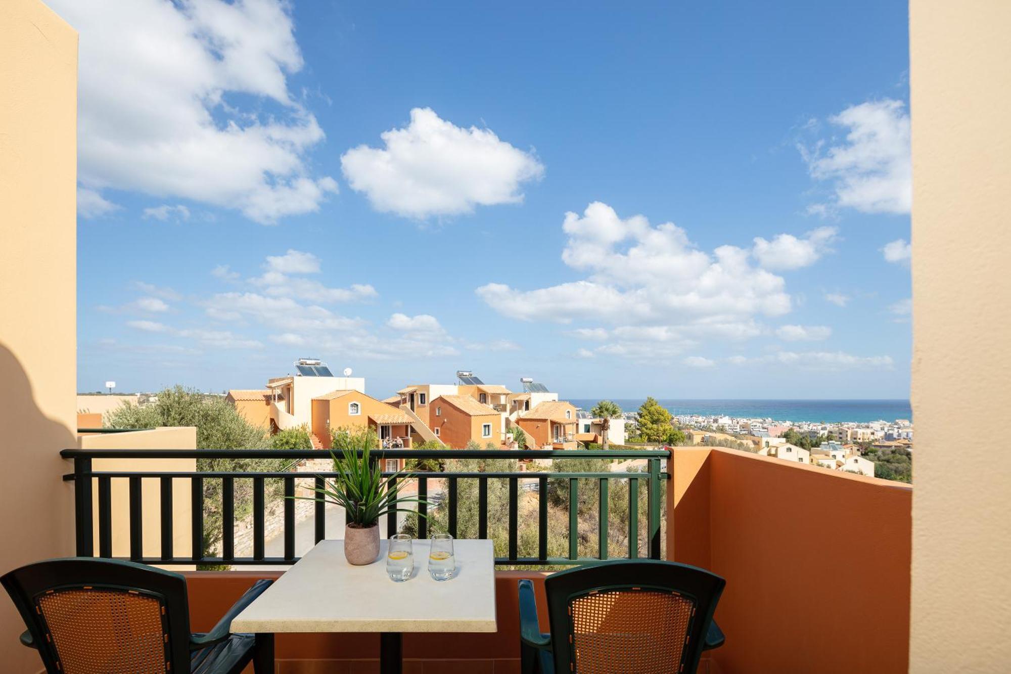 Dia Apartments Hersonissos  Exterior photo